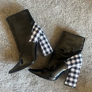 Women’s Public Desire Boots - Size: 5 - *BRAND NEW / NEVER BEEN WORN*